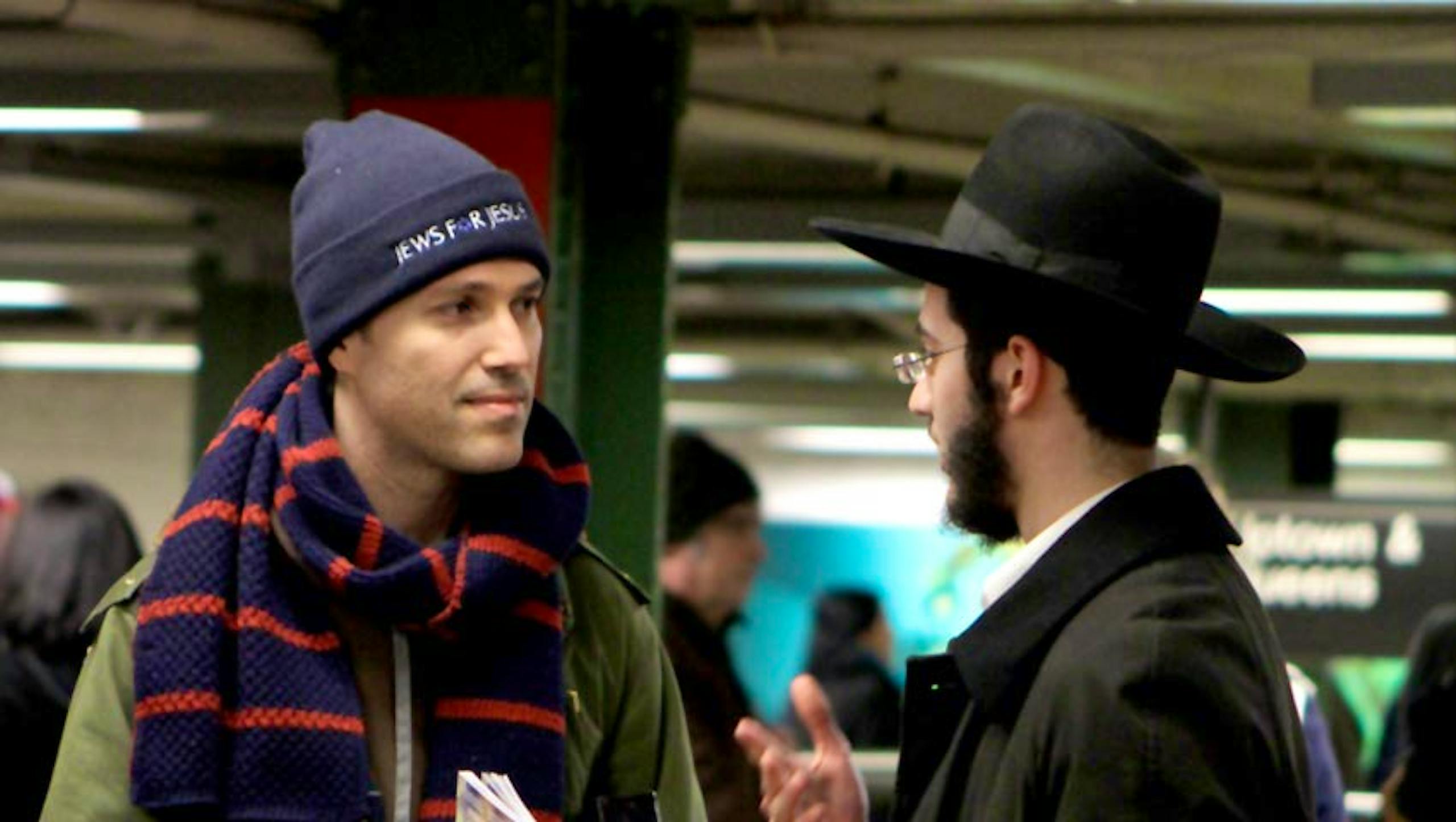 Missionary talking to Orthodox Jew